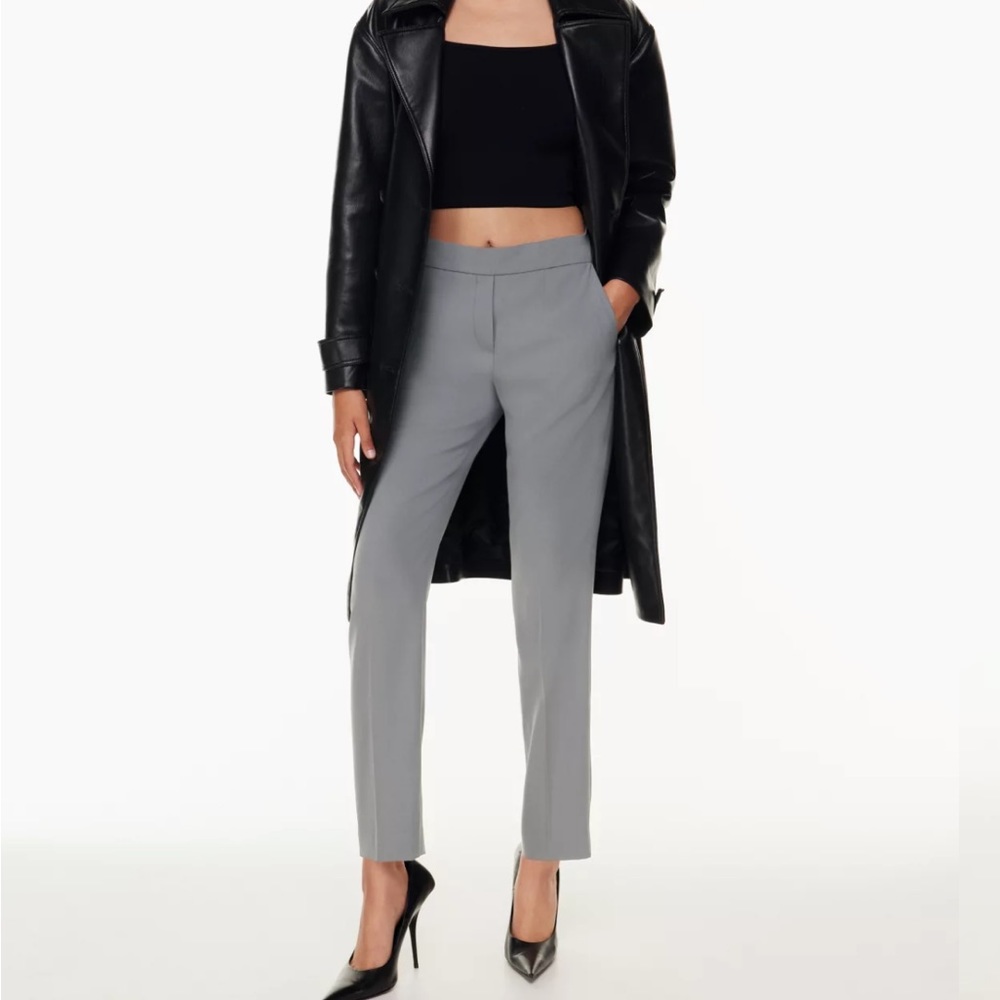 aritzia conan pant size 2